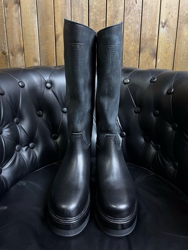 Boots Enfants Riches Deprimes