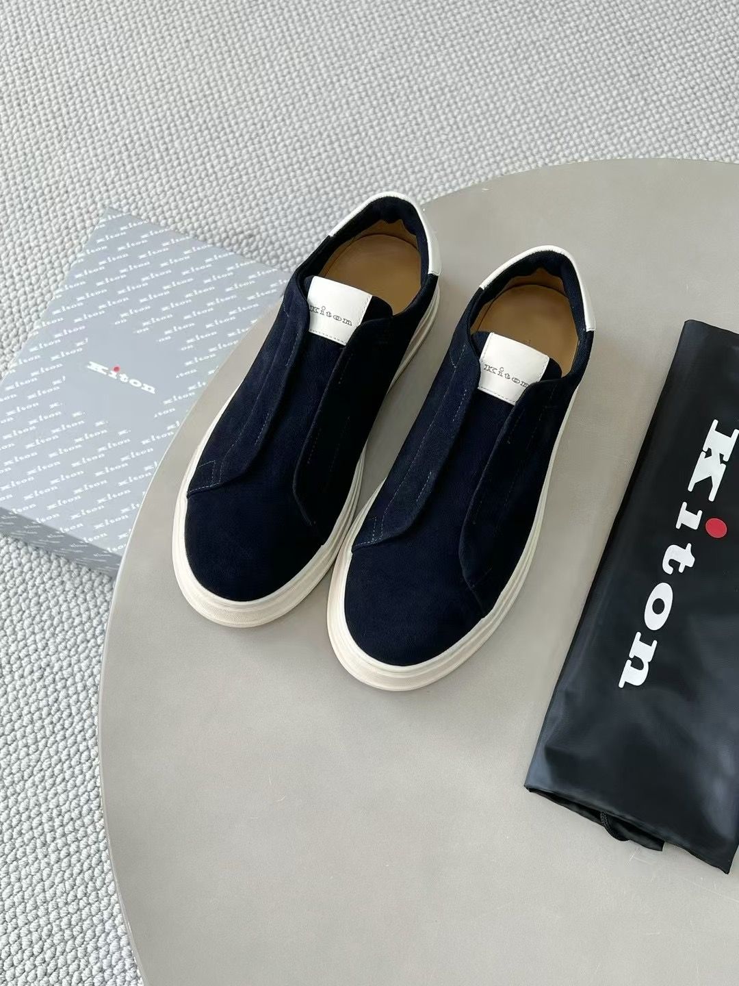 Sneakers Kiton