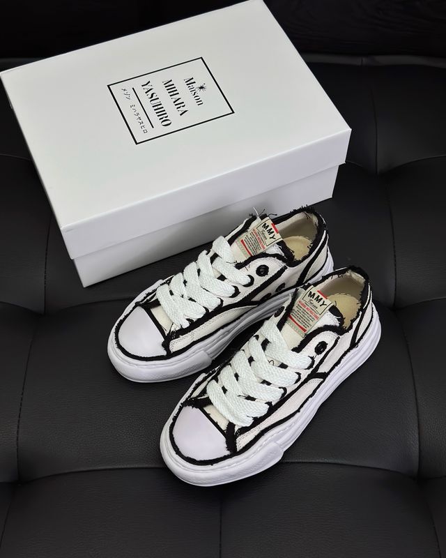 Sneakers Maison Mihara Yasuhiro