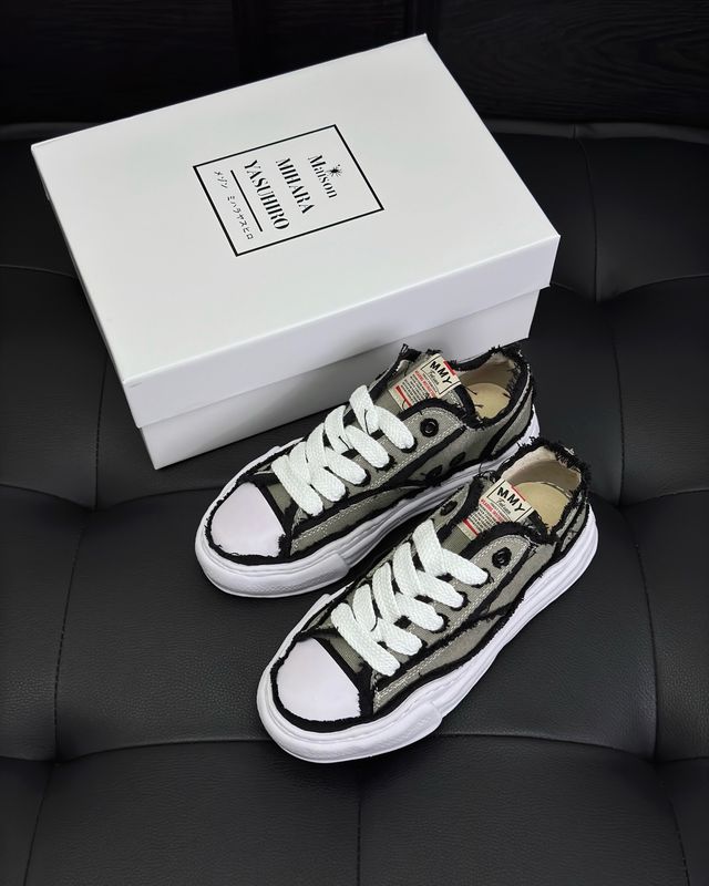 Sneakers Maison Mihara Yasuhiro