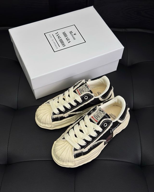 Sneakers Maison Mihara Yasuhiro