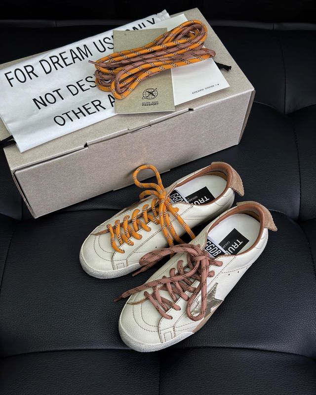 Sneakers Golden Goose