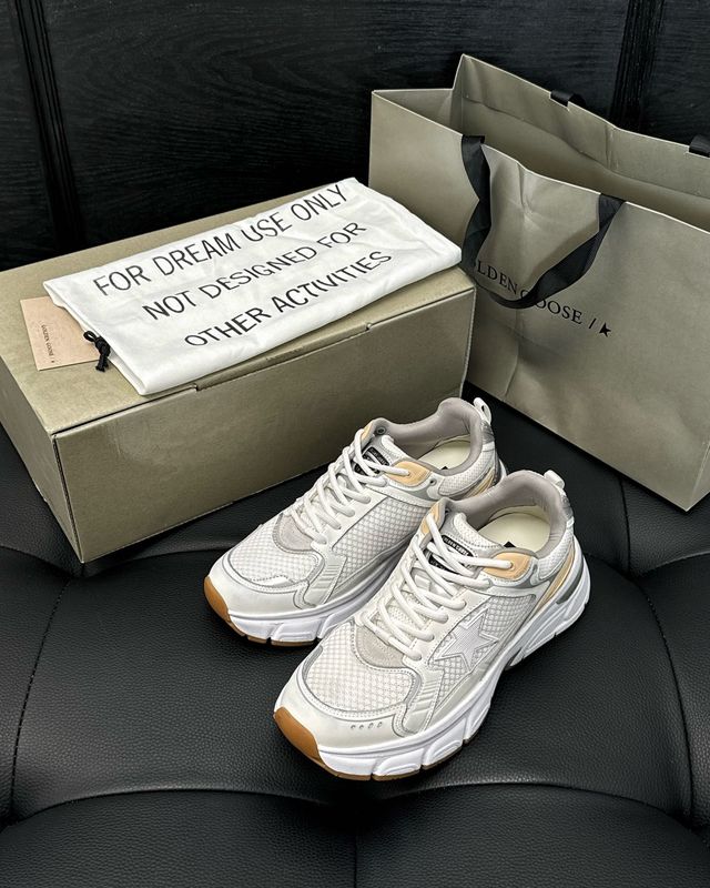 Sneakers Golden Goose