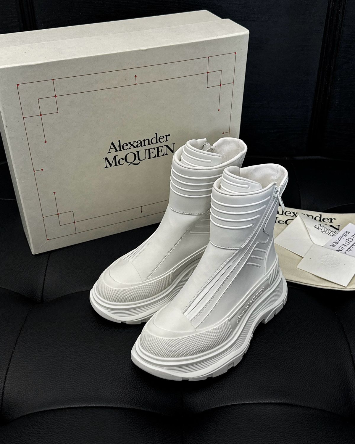 Boots Alexander McQueen