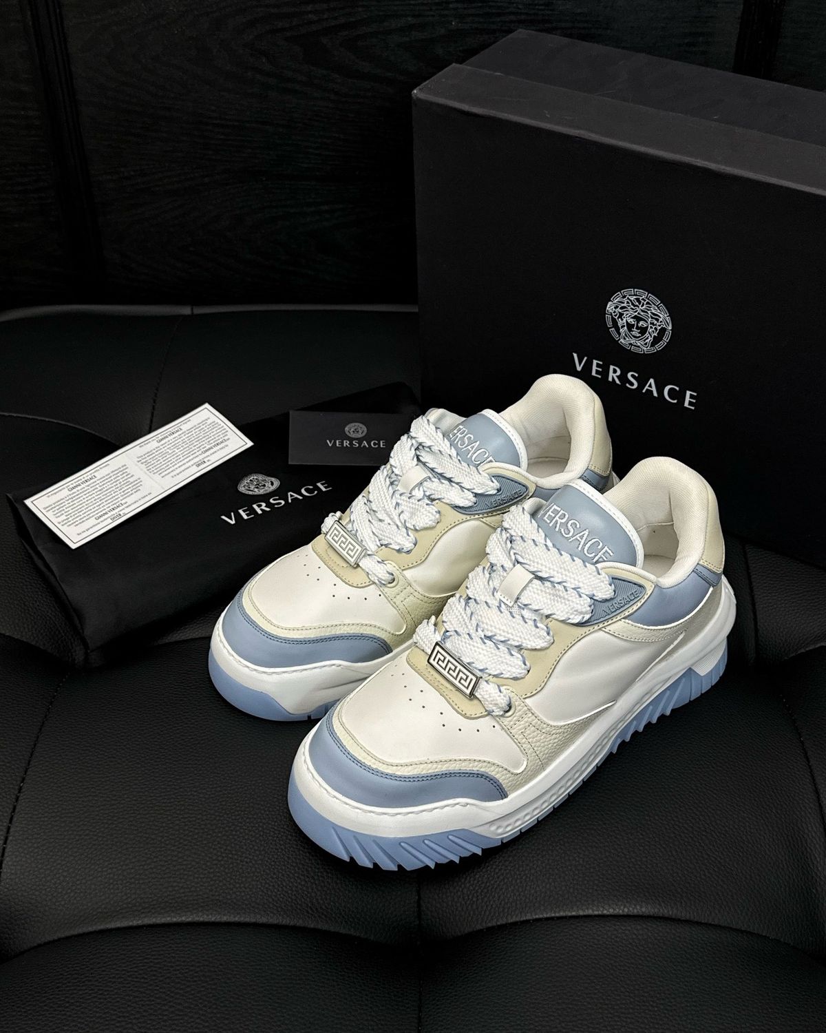 Sneakers Versace