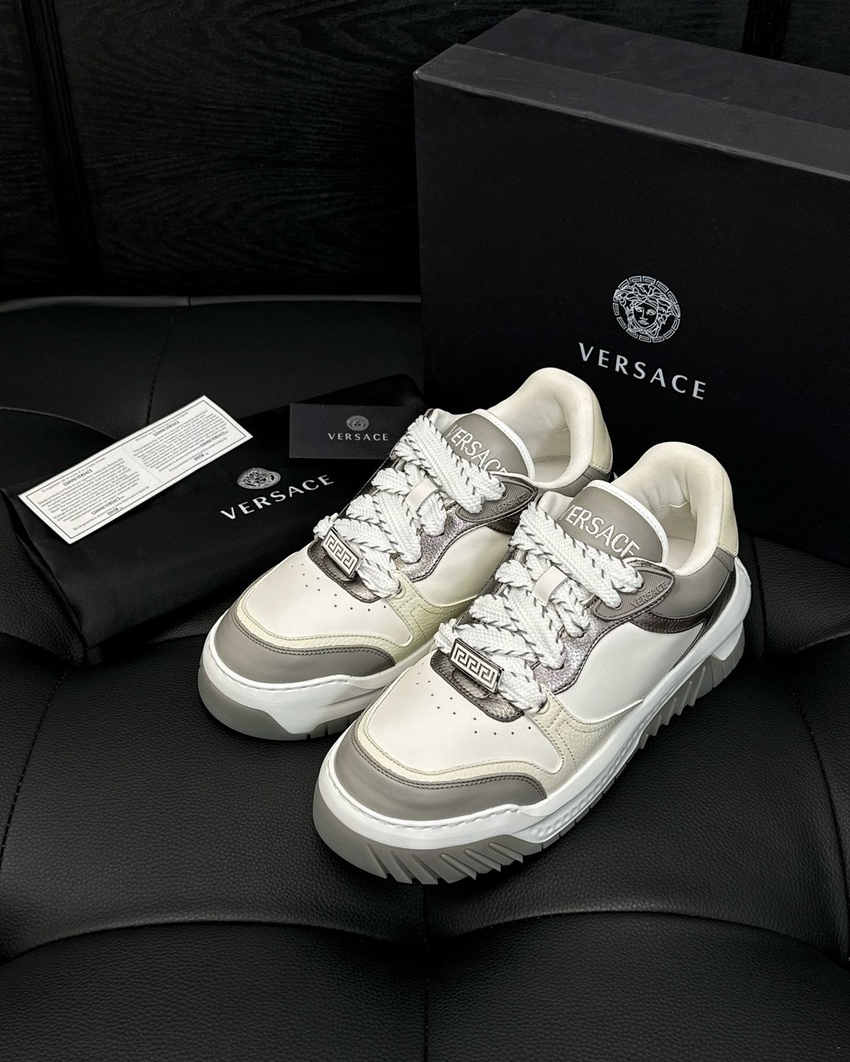 Sneakers Versace