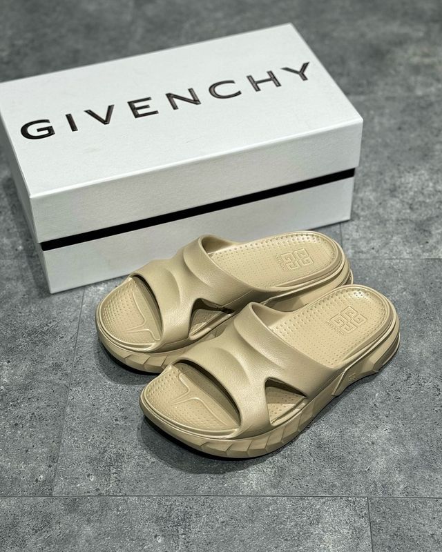Flip-foots Givenchy