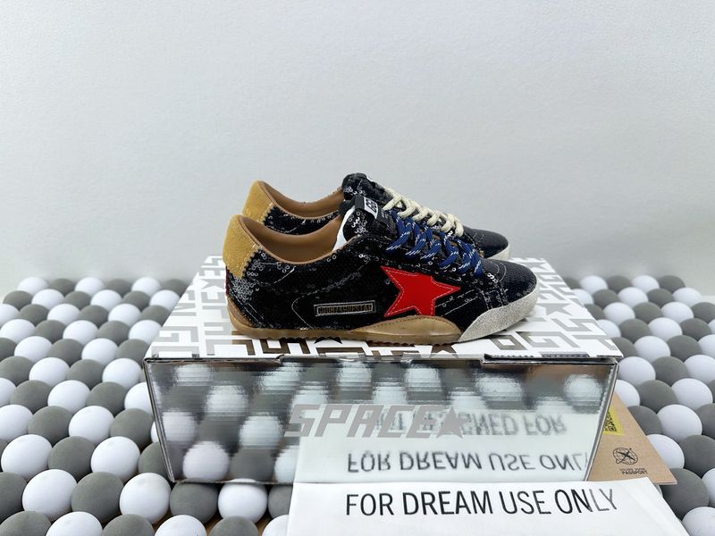 Sneakers Golden Goose