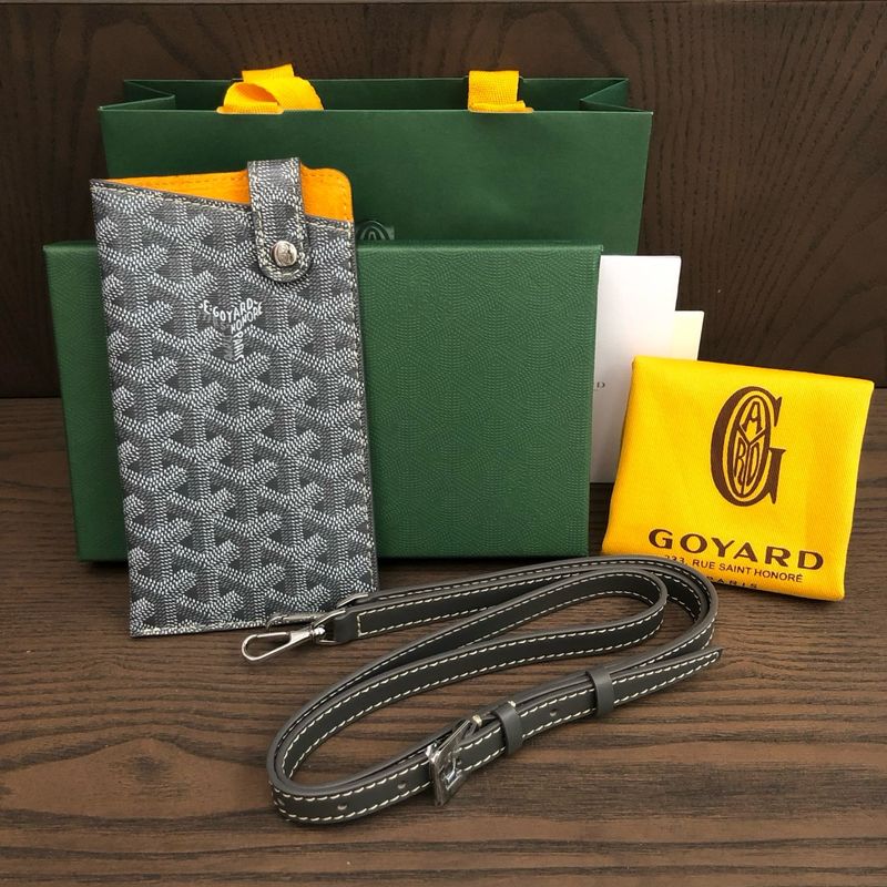 Glasses case Goyard