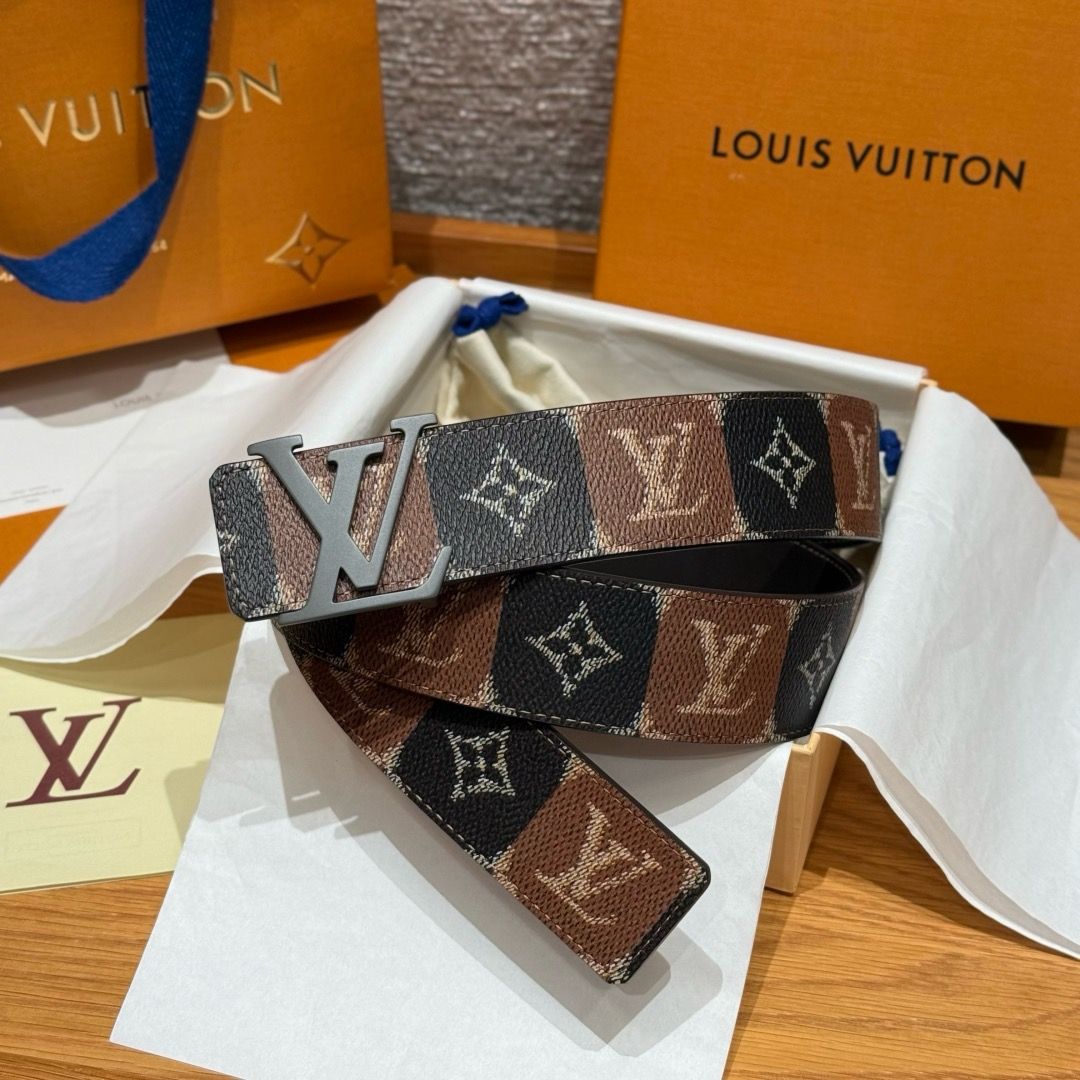 Belt Louis Vuitton