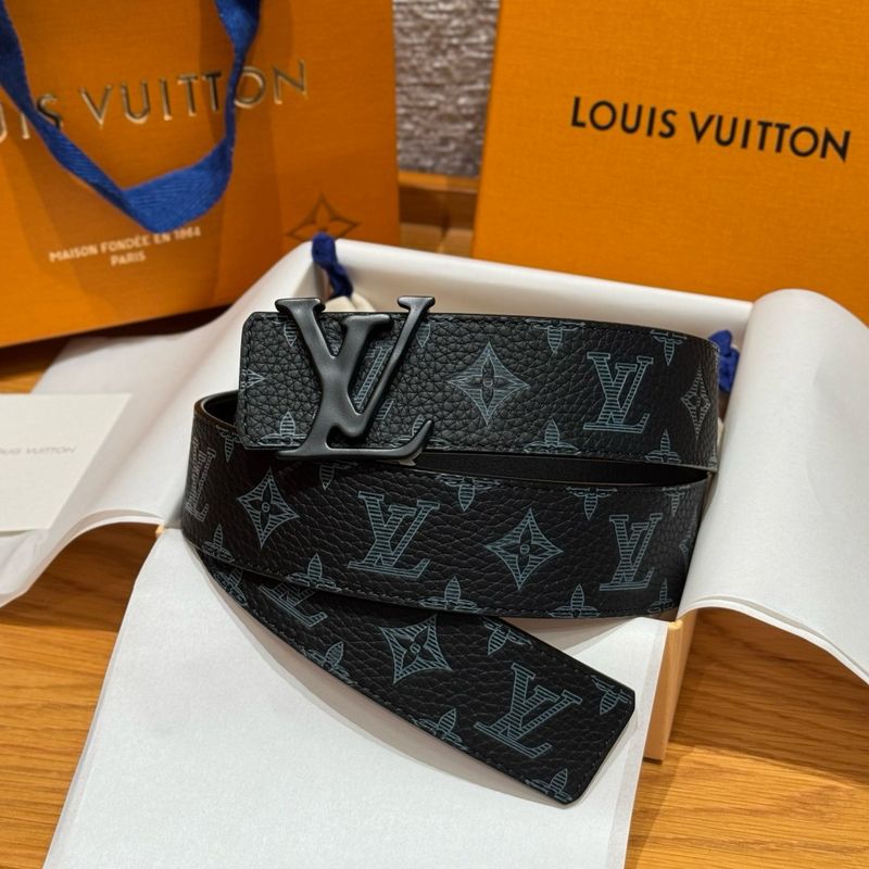 Belt Louis Vuitton