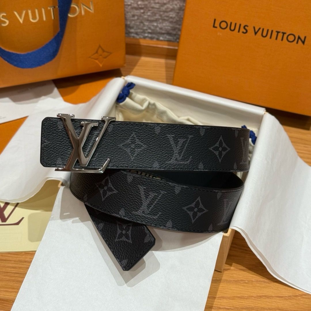 Belt Louis Vuitton