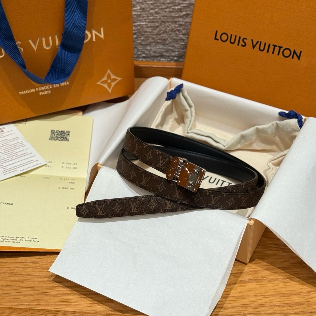 Belt Louis Vuitton
