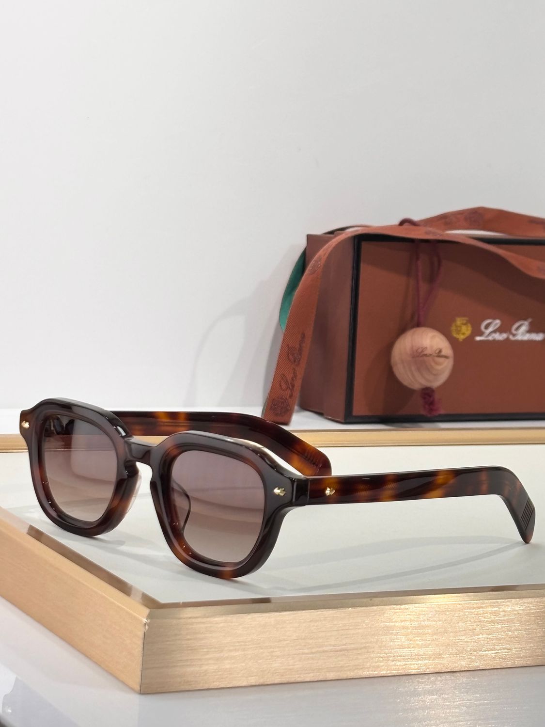 Sunglasses Loro Piana