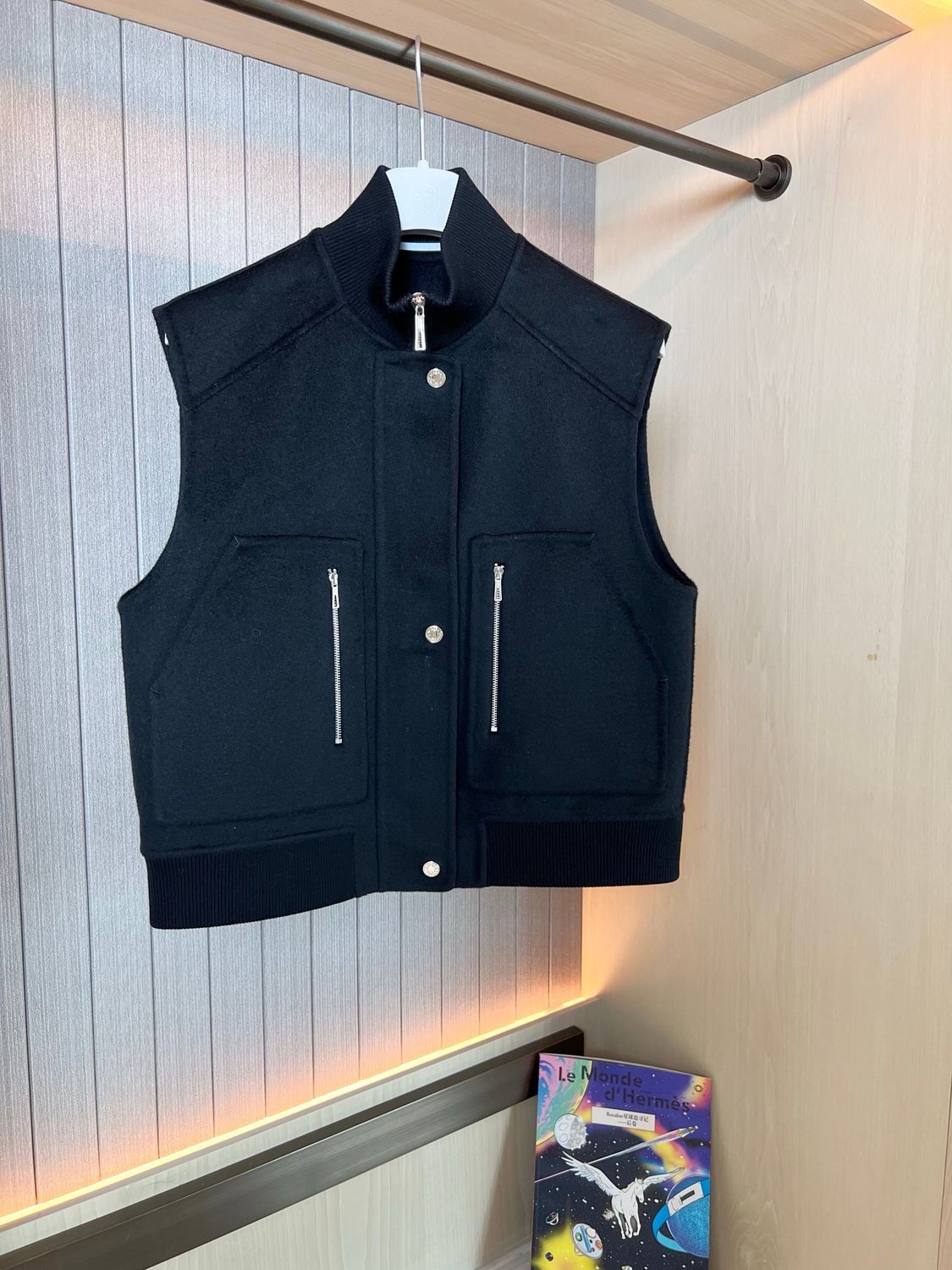 Vest Hermes