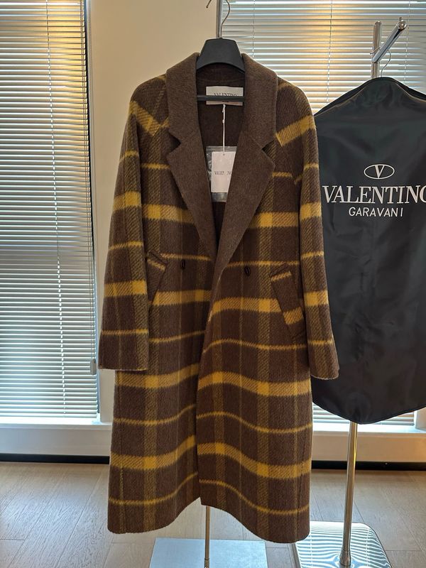 Coat Valentino