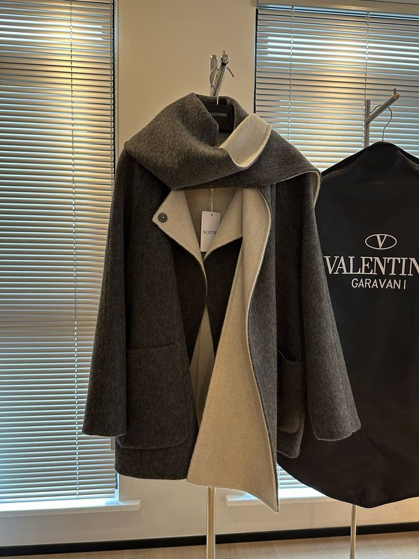 Coat Valentino