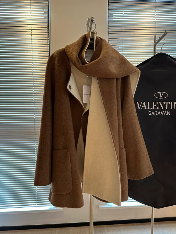Coat Valentino