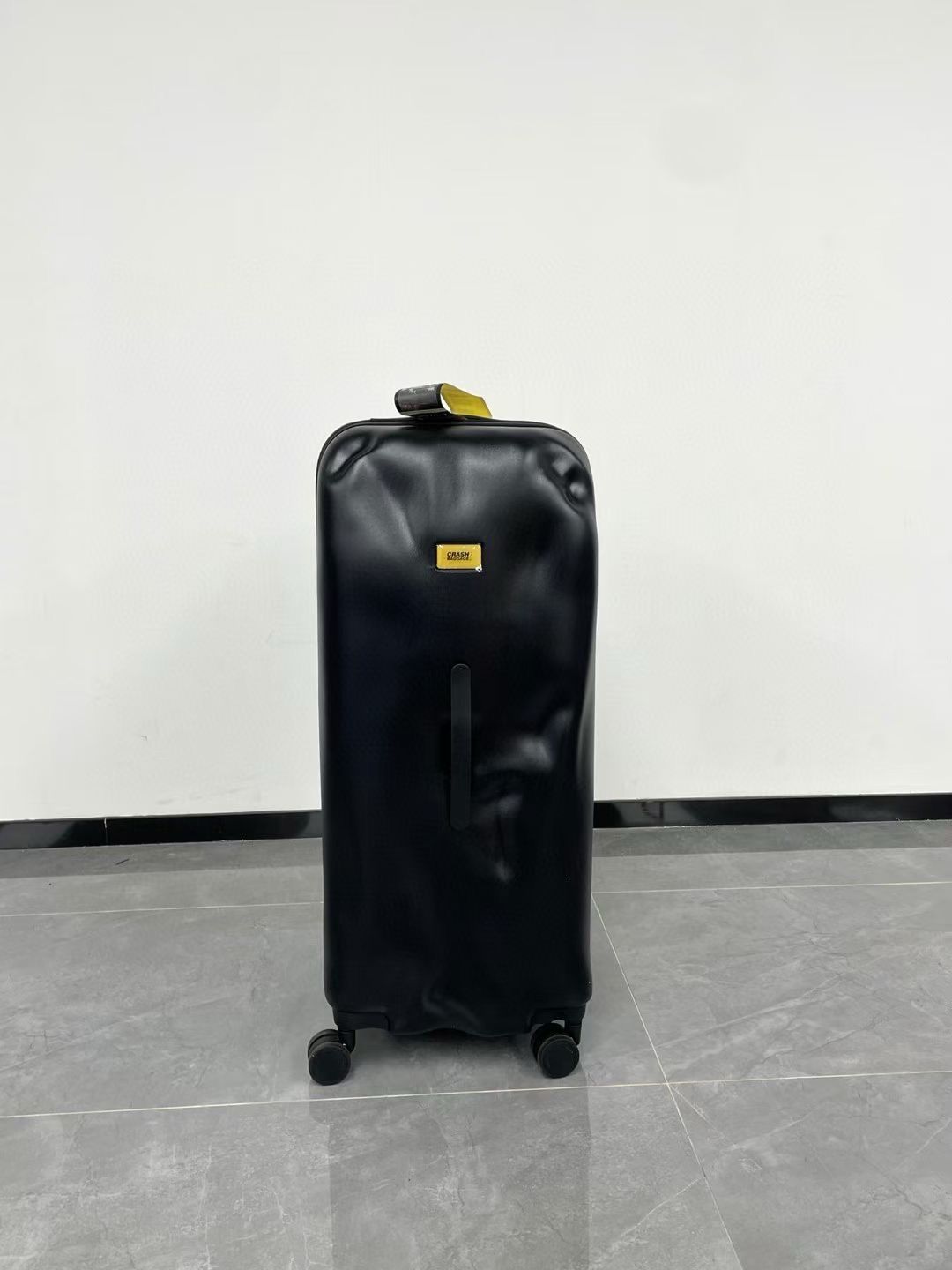 Suitcase Crash Baggage