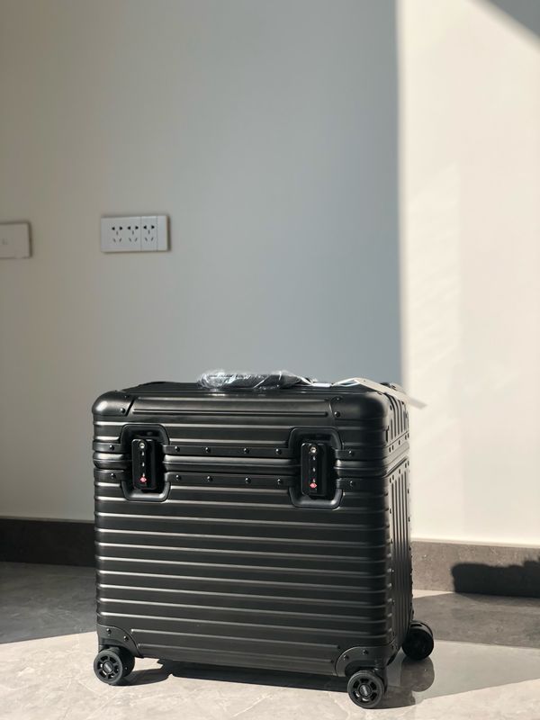 Suitcase Rimowa