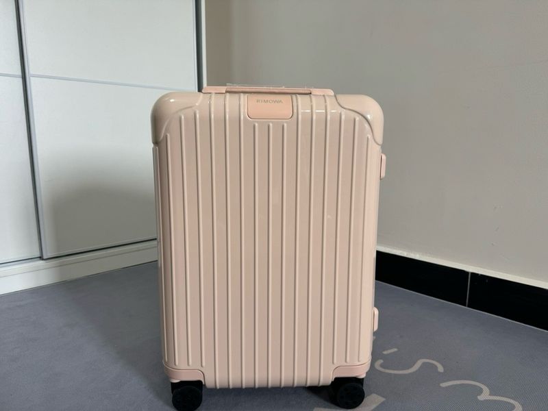 Suitcase Rimowa