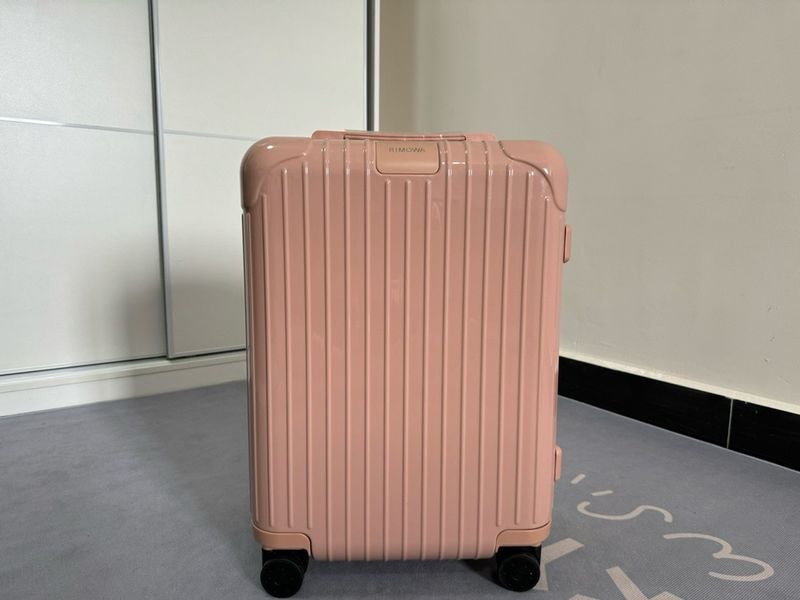 Suitcase Rimowa