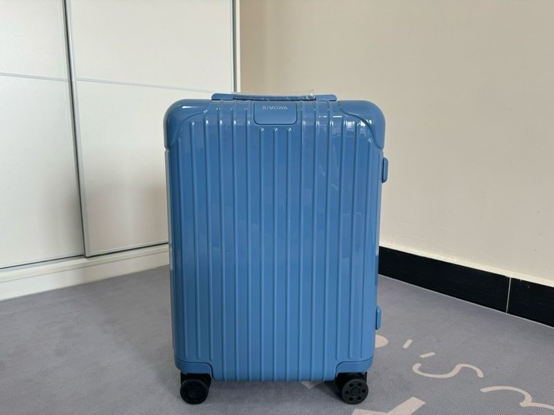Suitcase Rimowa