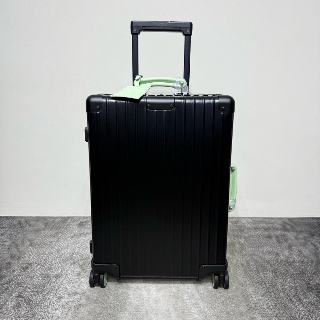 Suitcase Rimowa