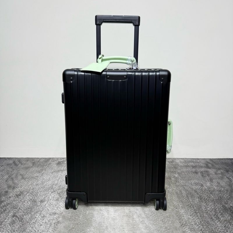 Suitcase Rimowa