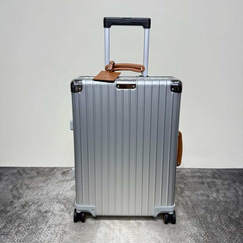 Suitcase Rimowa