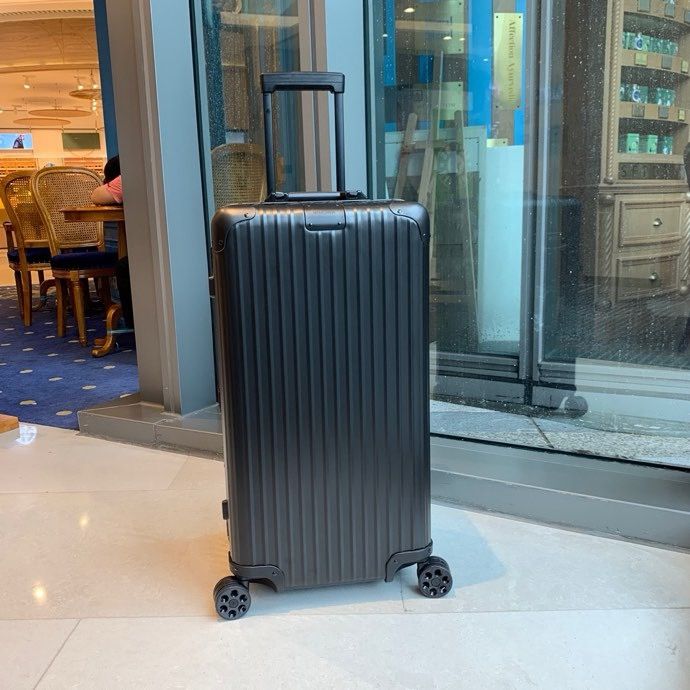 Suitcase Rimowa