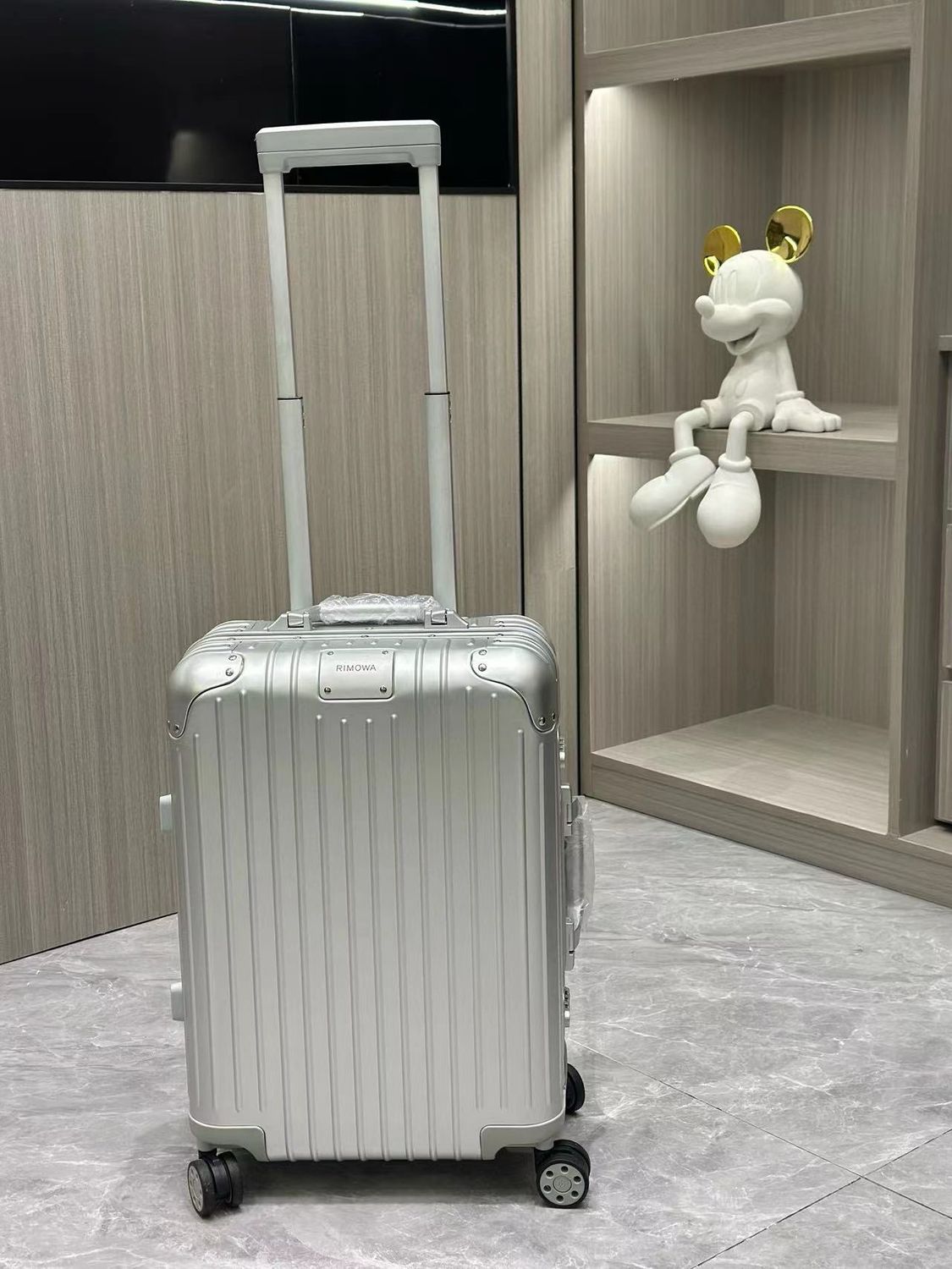 Suitcase Rimowa