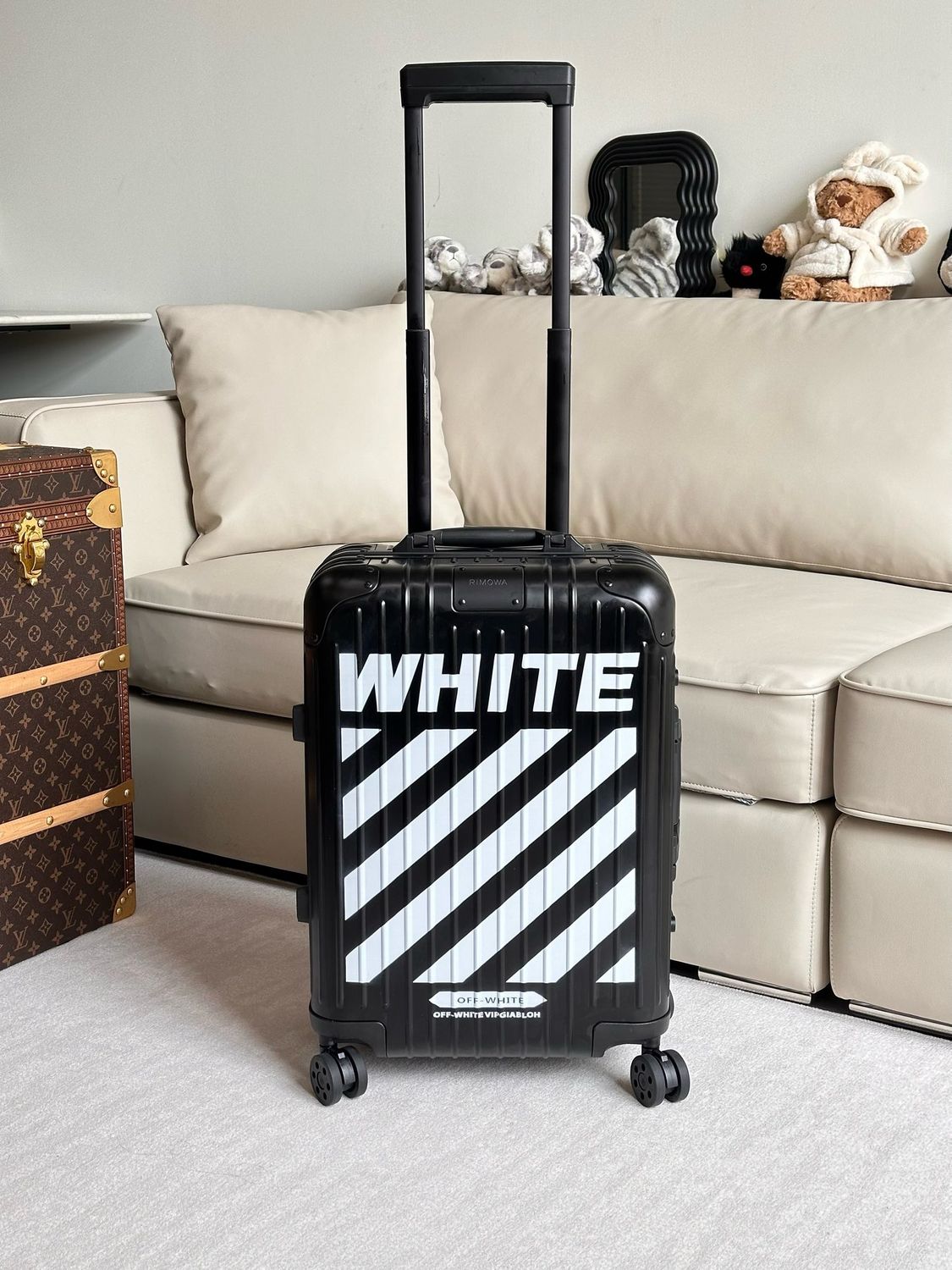Suitcase Rimowa