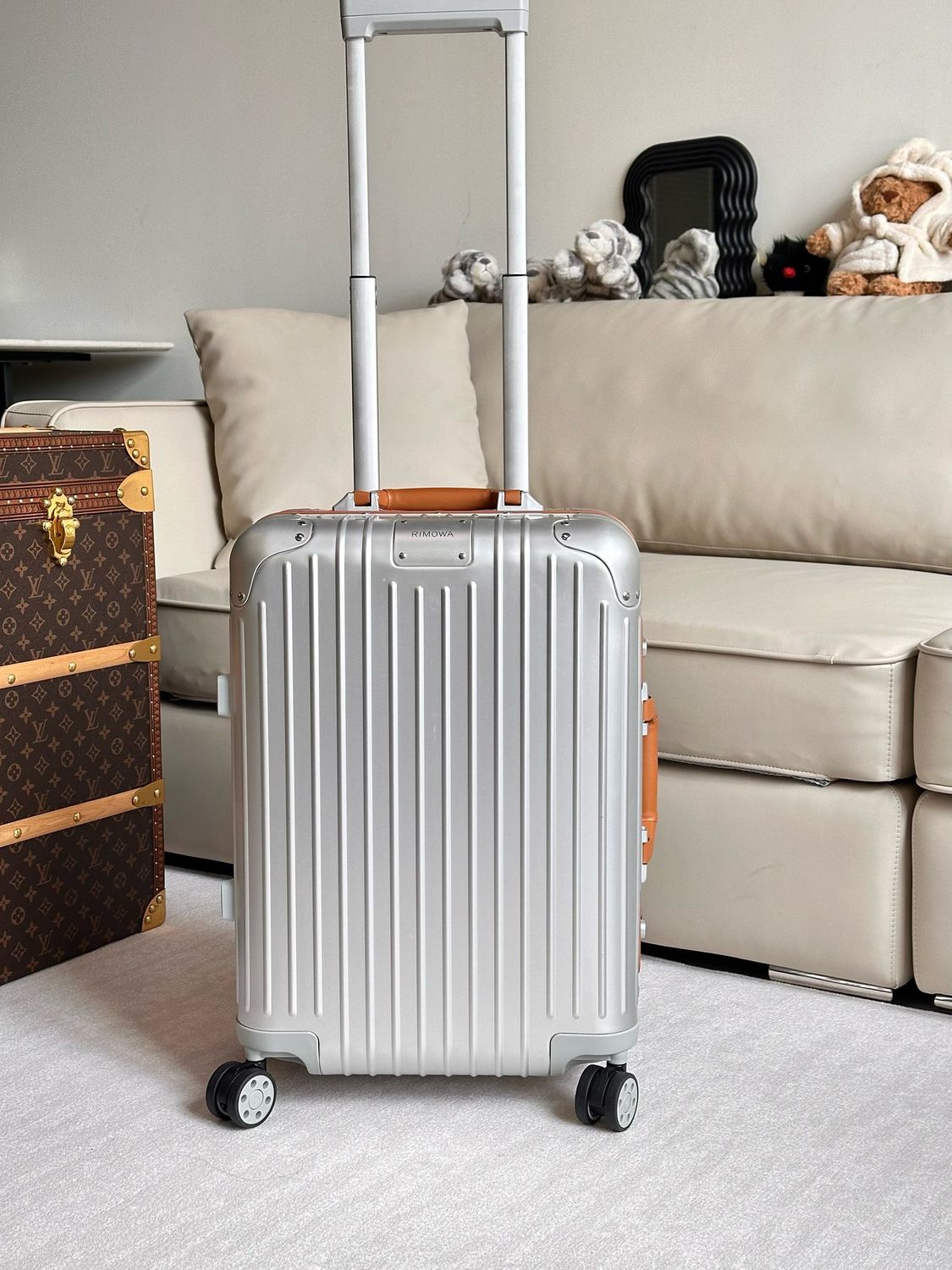 Suitcase Rimowa