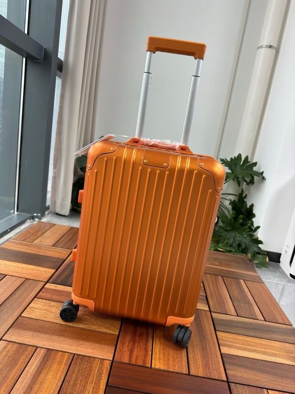 Suitcase Rimowa