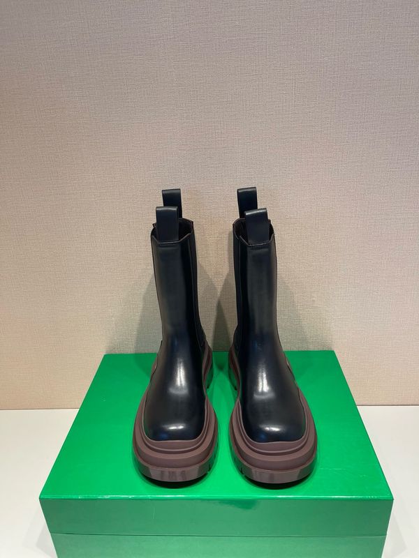 Boots Bottega Veneta