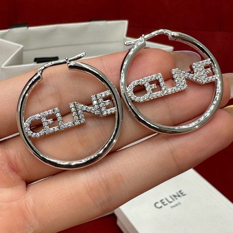 Earrings Chanel
