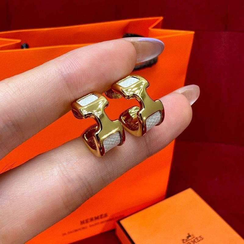 Earrings Hermes