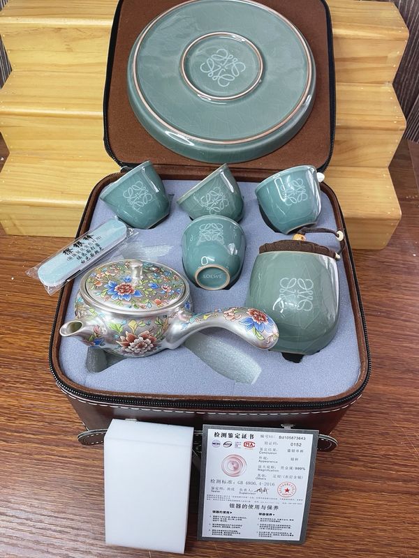 Tea ceremony set Loewe