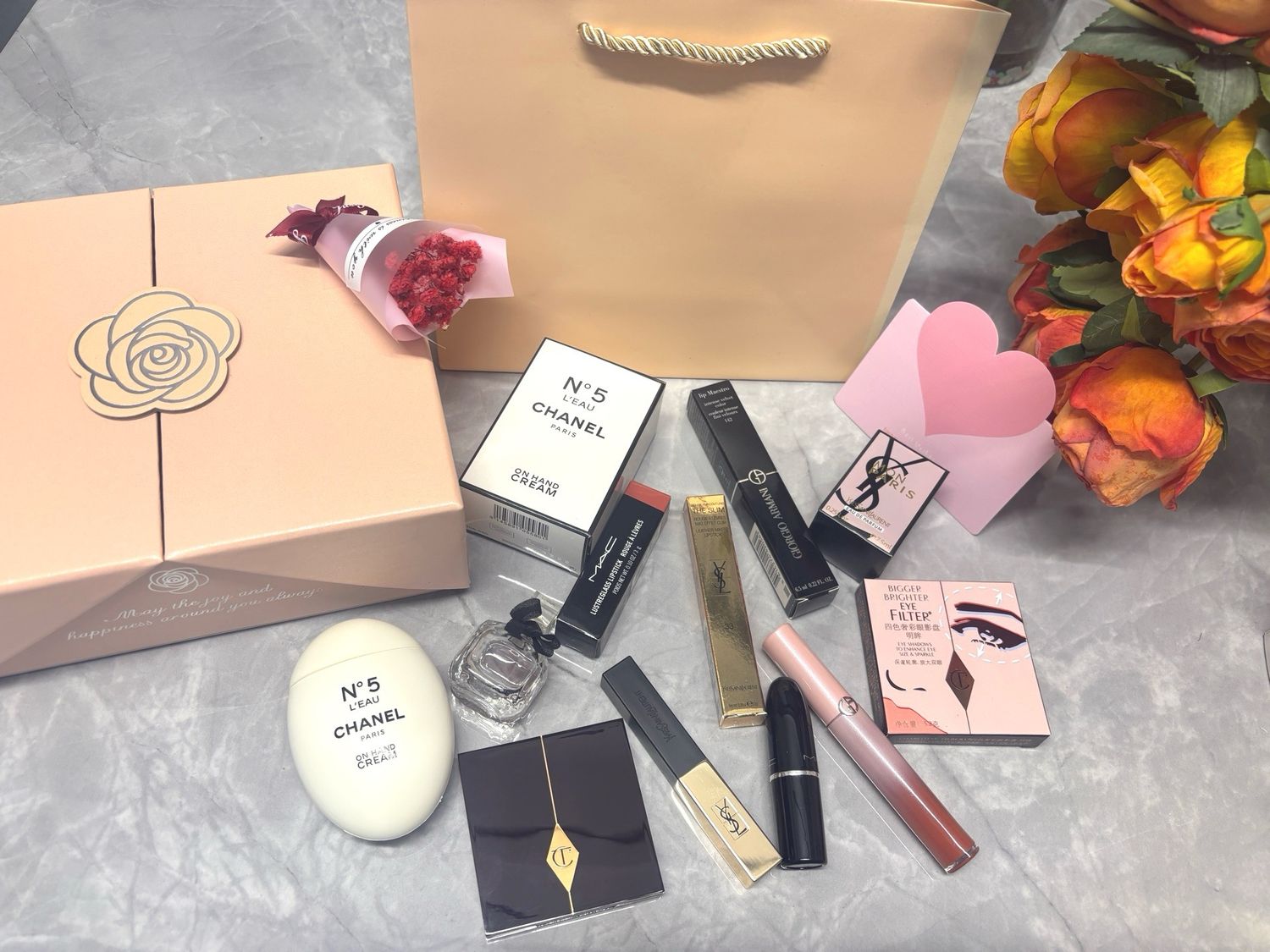 Set of cosmetics and perfumery