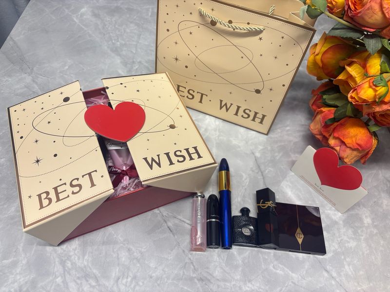 Set of cosmetics Saint Laurent