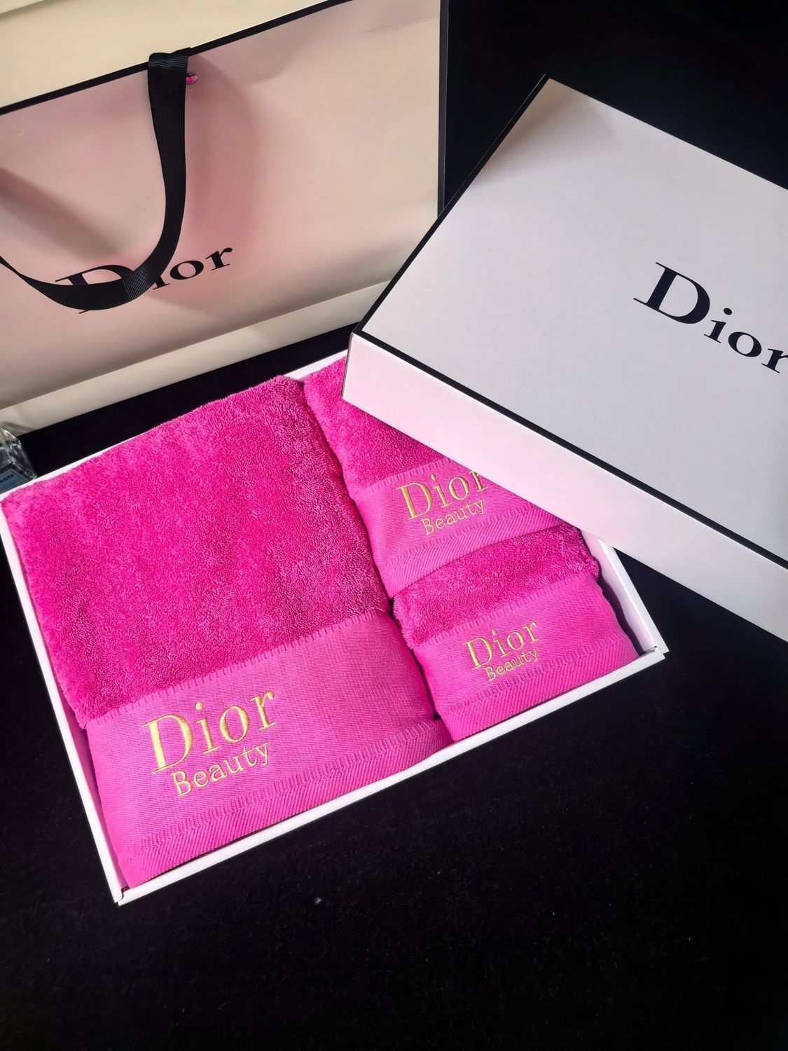 Set of towels Dior