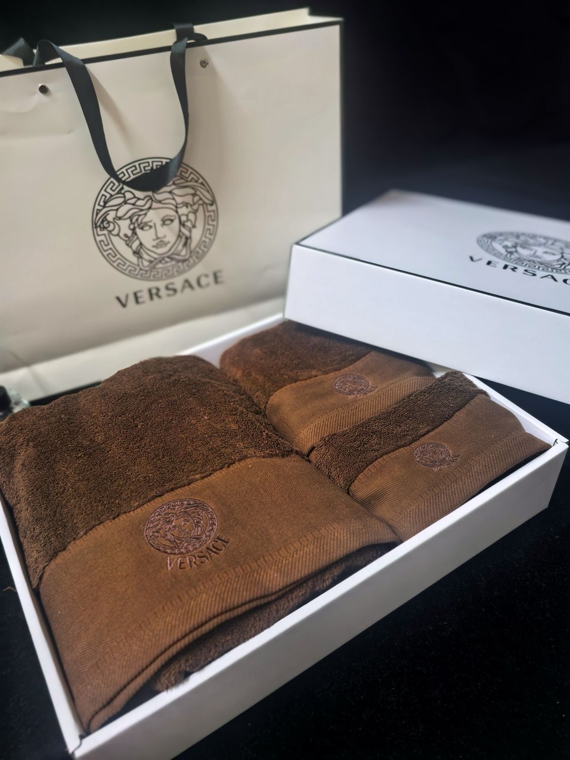 Set of towels Versace