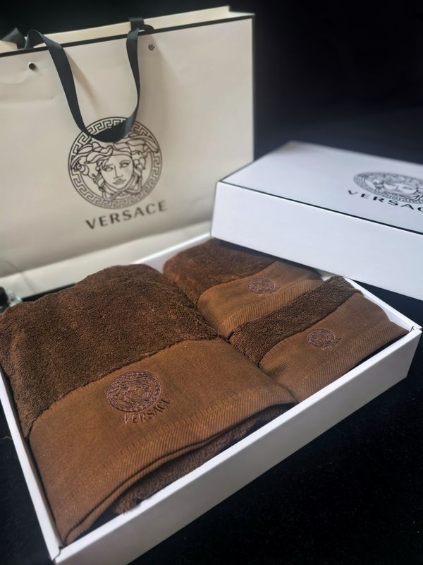 Set of towels Versace