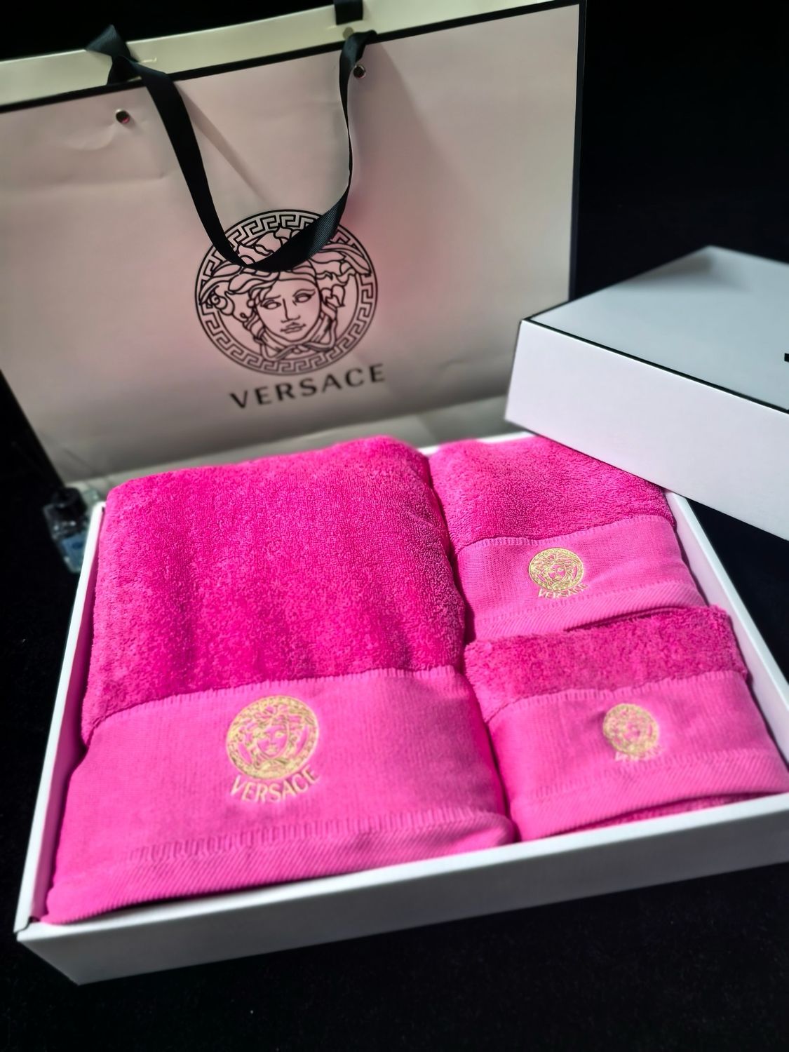 Set of towels Versace