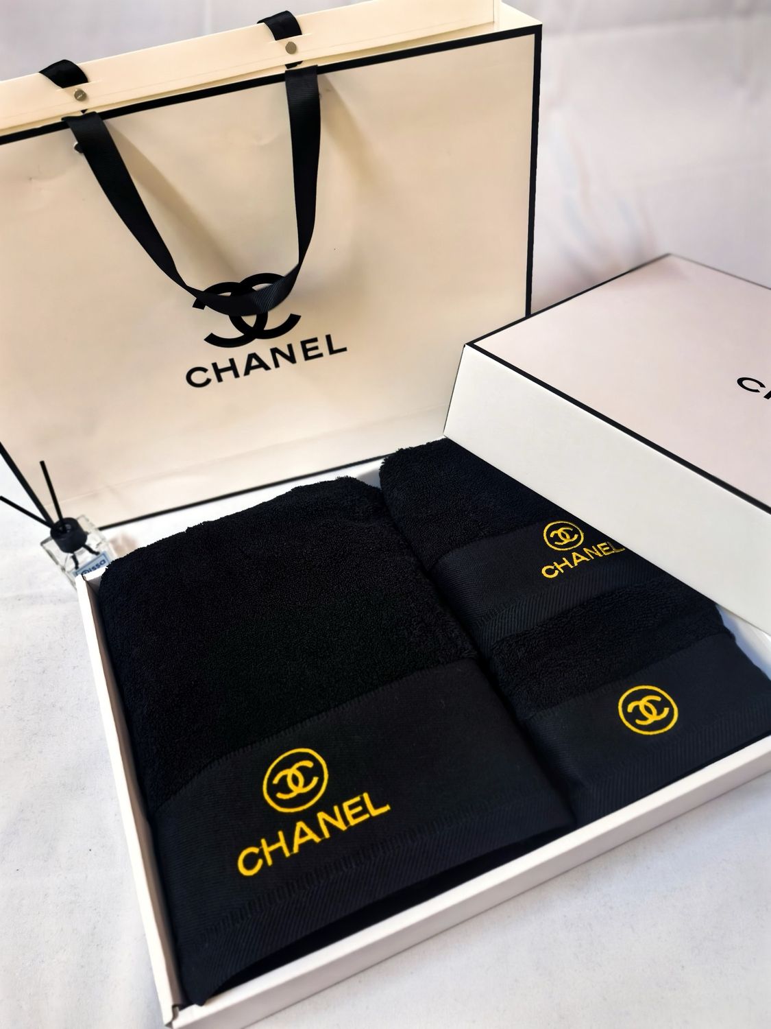 Set of towels Chanel