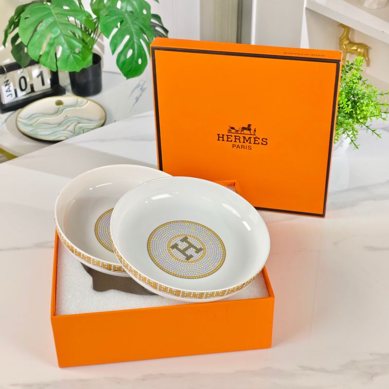Set of plates Hermes