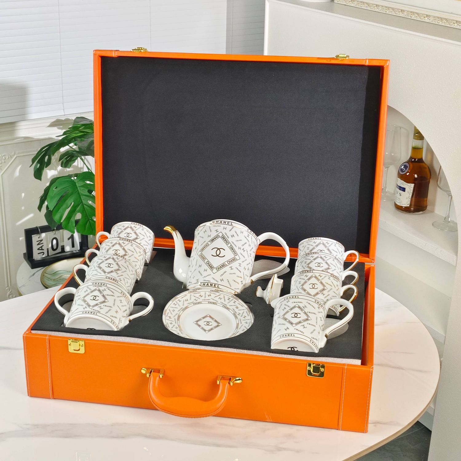 Tea set Chanel