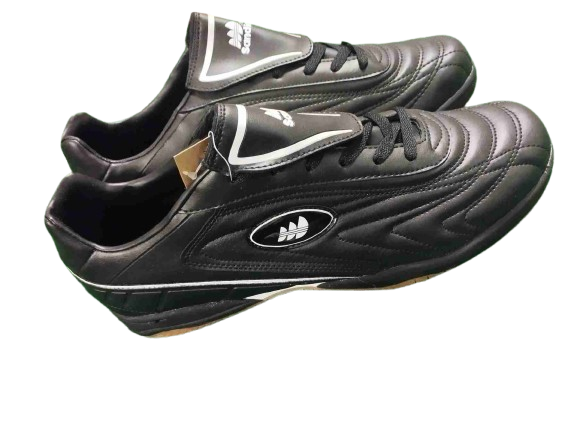 HALÓWKI buty do piłki ADIDASY czarne SANDIC rozmiary 47 - 49