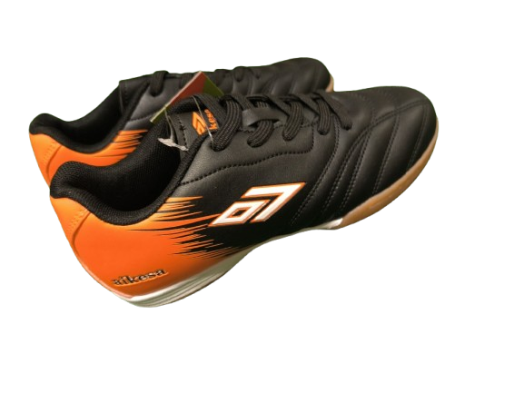 adidasy HALÓWKI czarne BLACK orange AIKESA na salę halę rozmiary 30-35